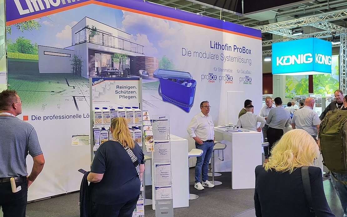 Lithofin Messestand, Messebetrieb Stone+Tec