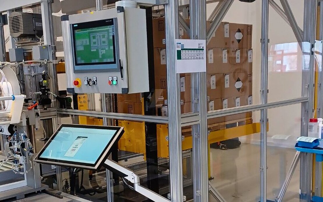 Palettierungsmaschine der Verpackungsanlage