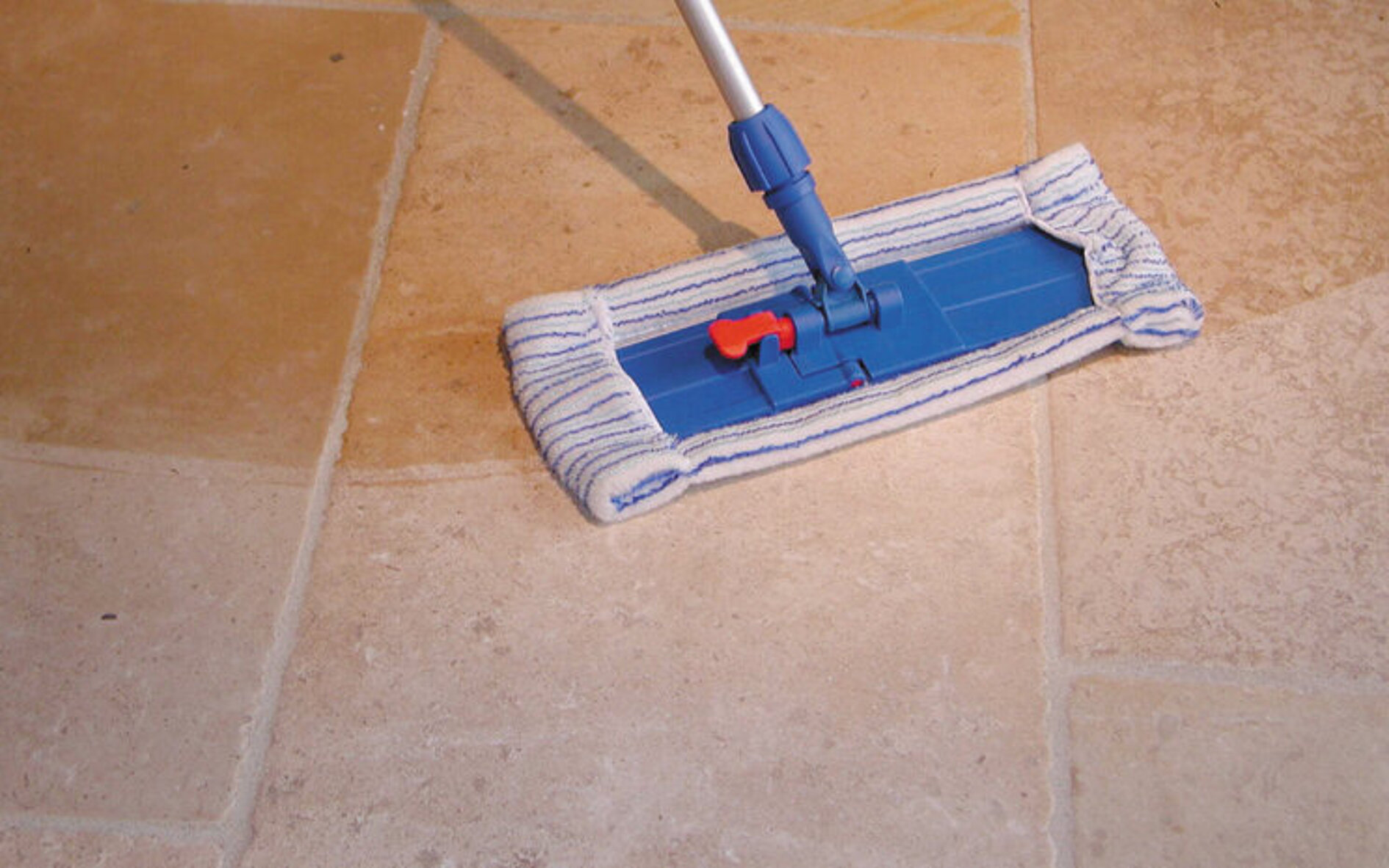 Anwendung Reinigung Naturstein