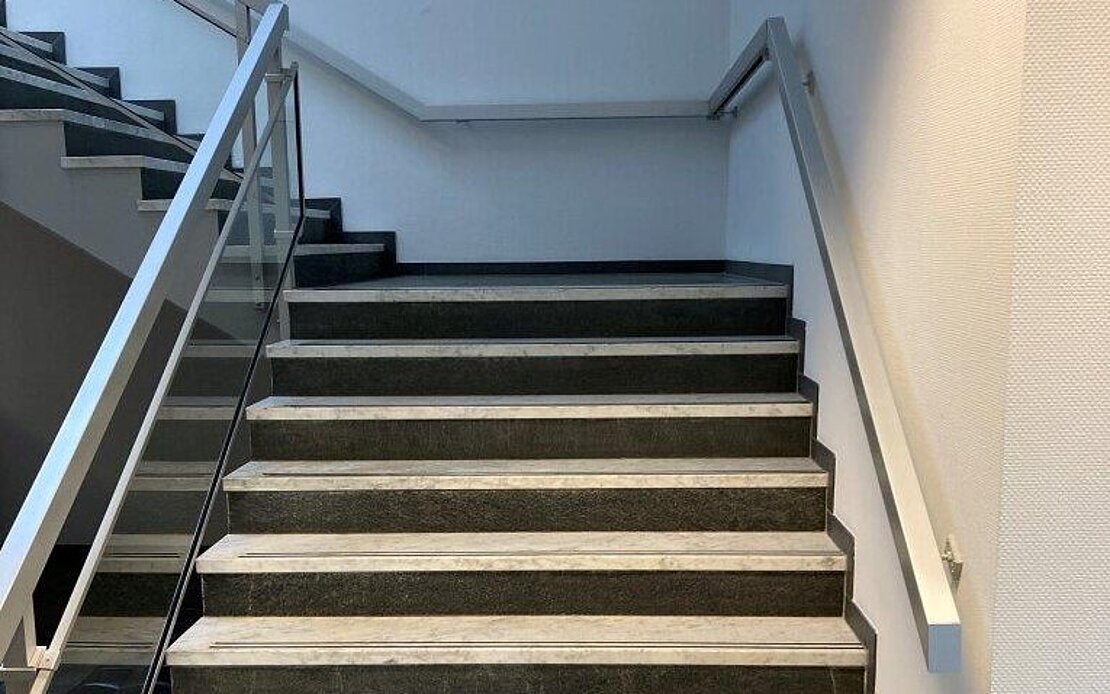 Luebeck vorher Treppenbild